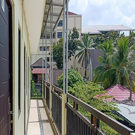 Urbanview Hotel Kharisma Banjarmasin Banjarmasin  Extérieur photo