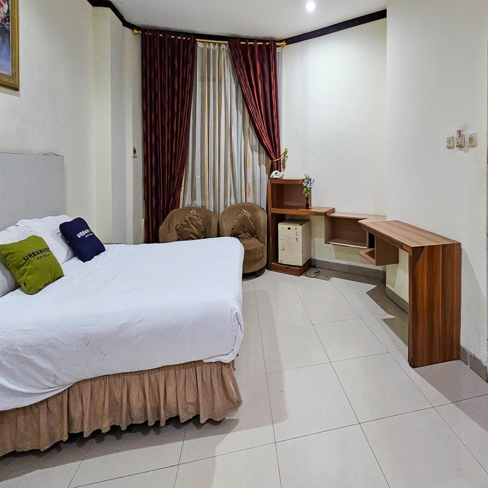 Urbanview Hotel Kharisma Banjarmasin Banjarmasin  Extérieur photo