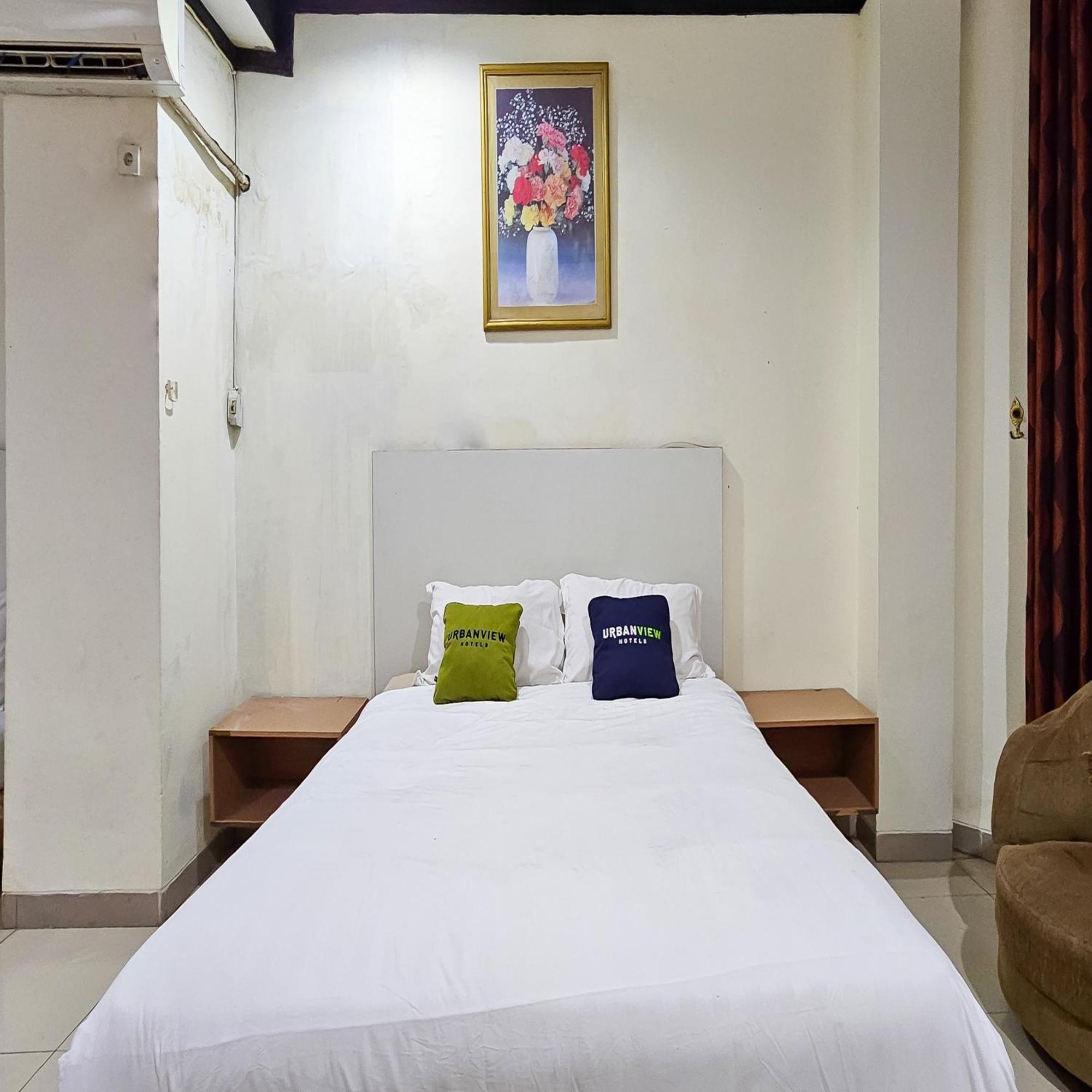 Urbanview Hotel Kharisma Banjarmasin Banjarmasin  Extérieur photo