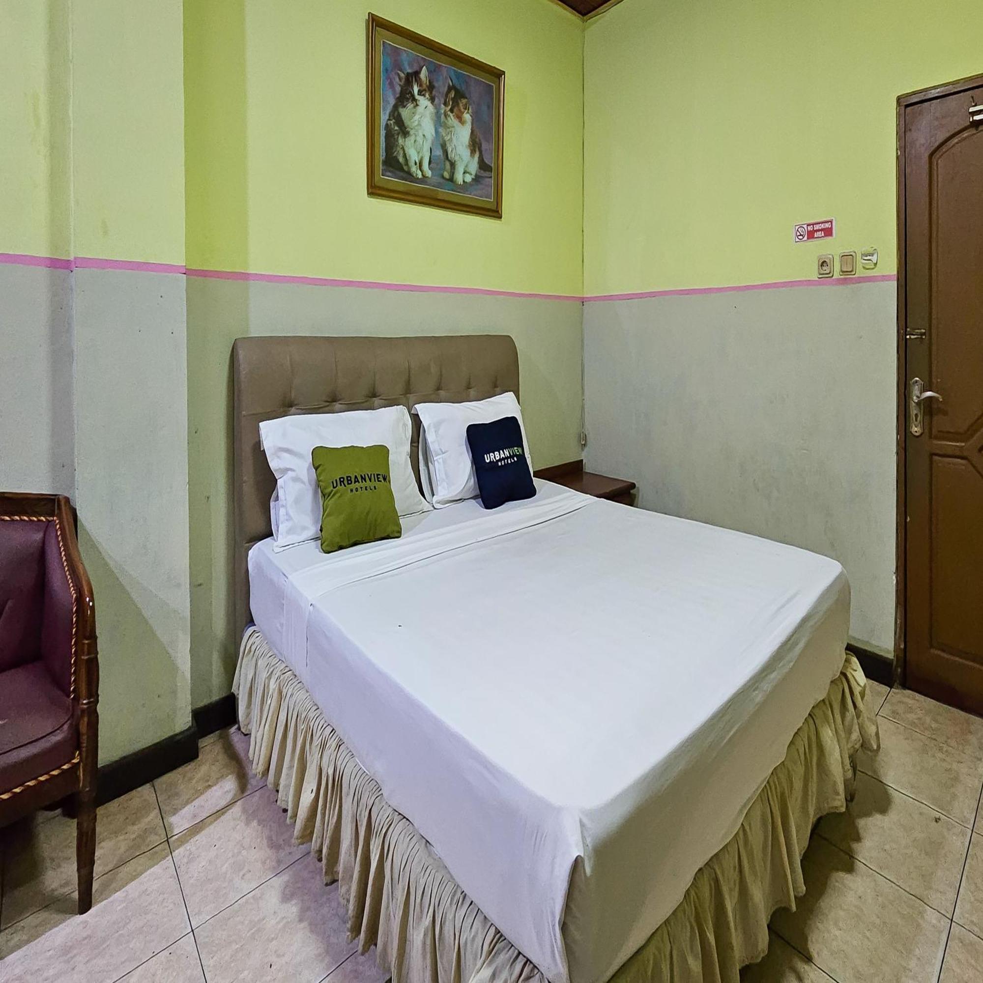 Urbanview Hotel Kharisma Banjarmasin Banjarmasin  Extérieur photo